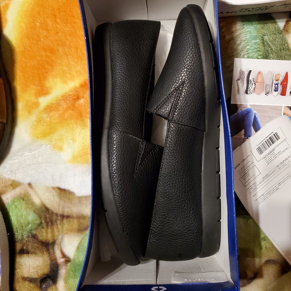 Life Stride Heidi Black Floater New in Box